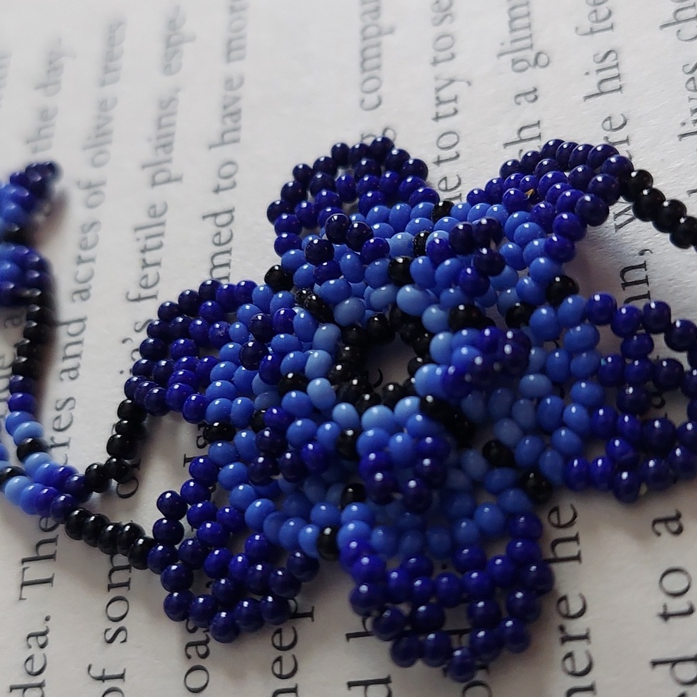 Handmade Seed Bead Dangle Flower Earrings & Bracelet Set - Picture 7 of 8